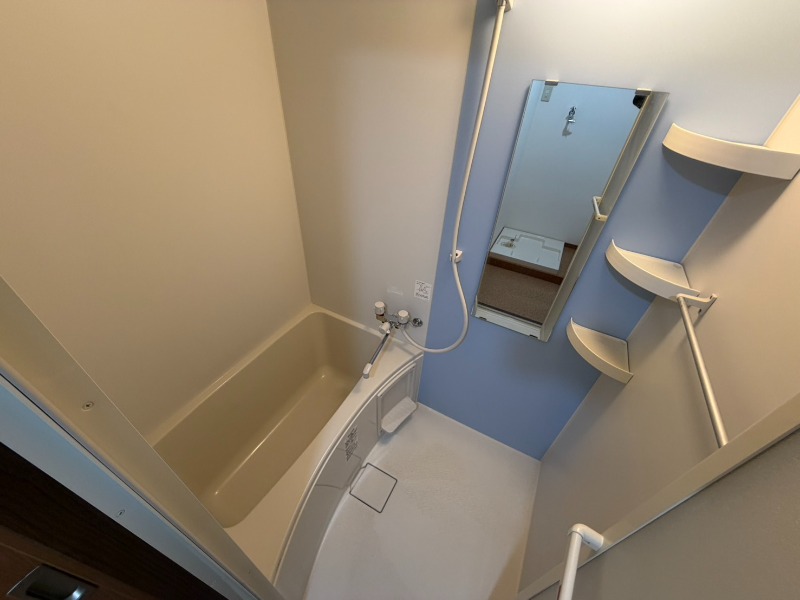 横尾ビル ※別号室の写真となります。