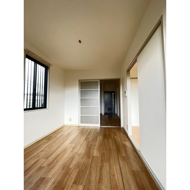 ハイツディアス102号室 洋室