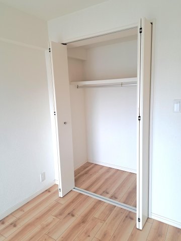 グランドハイツ原宿302号室 広々とした収納スペース