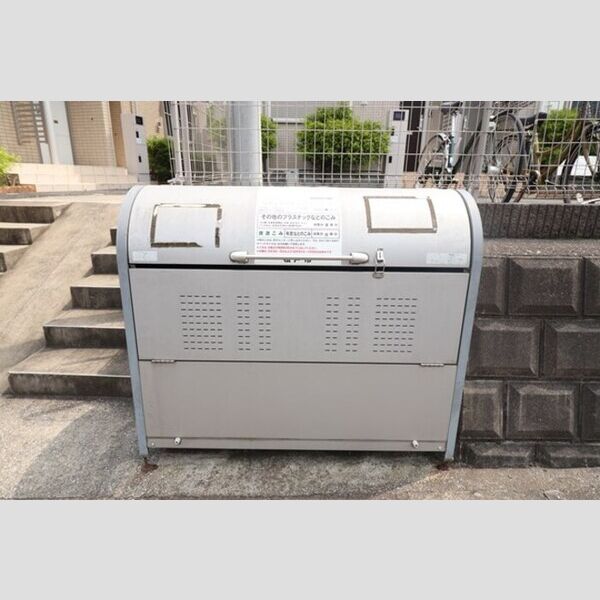 ハイブリッジ　Ⅱ ゴミ置き場