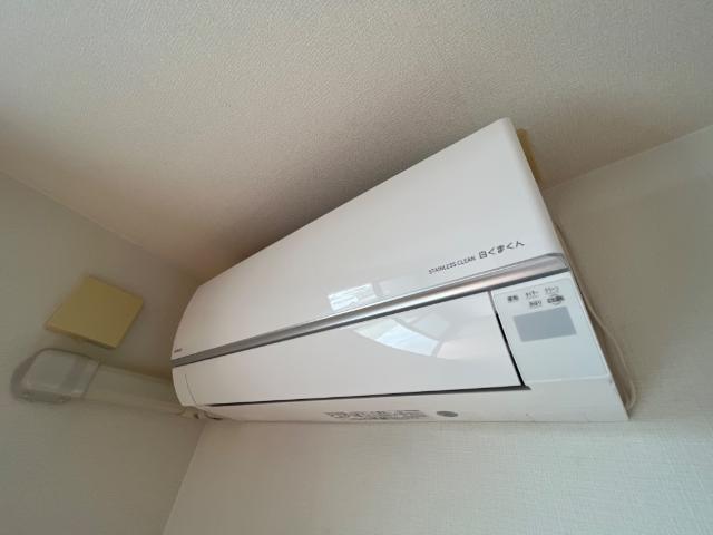 ネオ　シュトラーゼ エアコンＬＤＫ