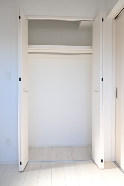 ＲＯＸＩＳ日暮里 （洋室2）