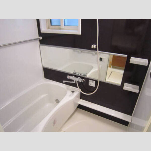 リヴェール 追い焚き給湯器付のお風呂