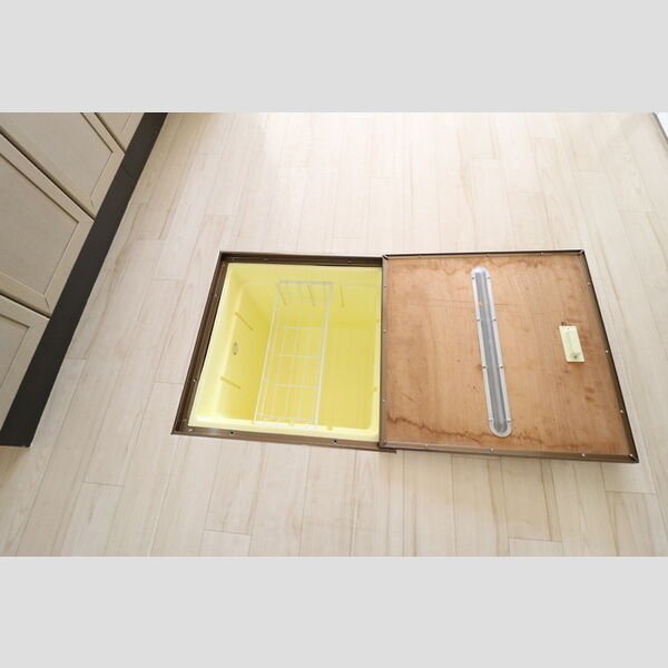 アルカディア　ⅠⅡ 床下収納