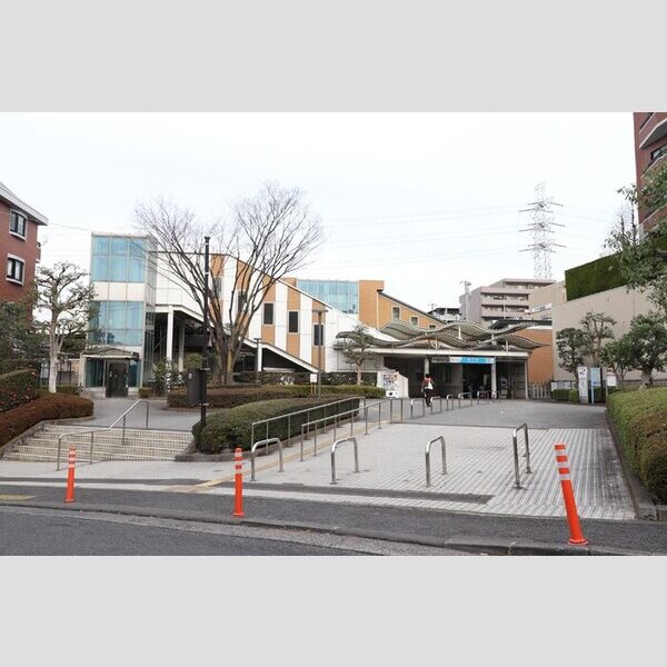 プランハイライズ　居住用203号室 小田急多摩線　栗平駅