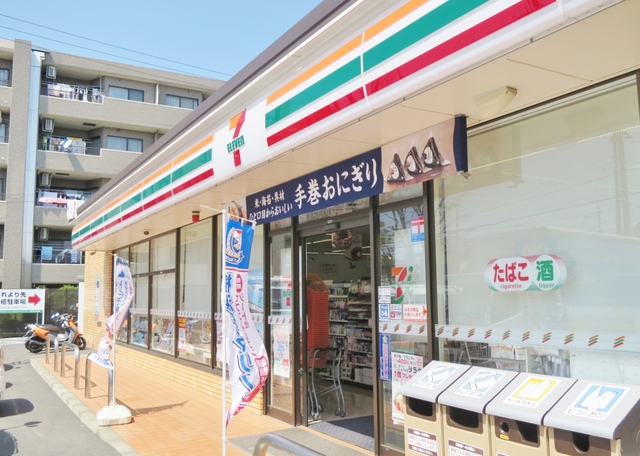 ボヌール西ヶ岡 【コンビニエンスストア】セブンイレブン横浜泉桂坂店まで134ｍ