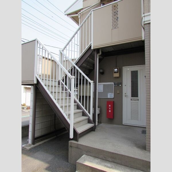 ハイムルミエール エントランス