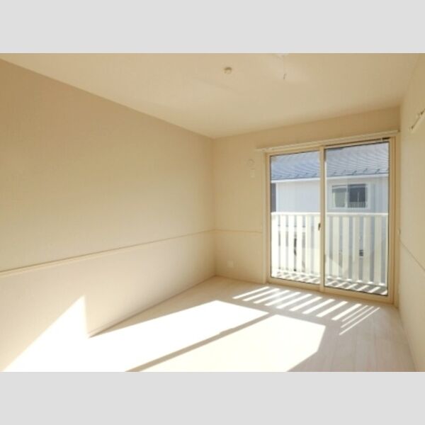 BLESS HOUSE柏西町　D102号室 南側洋室6.07帖