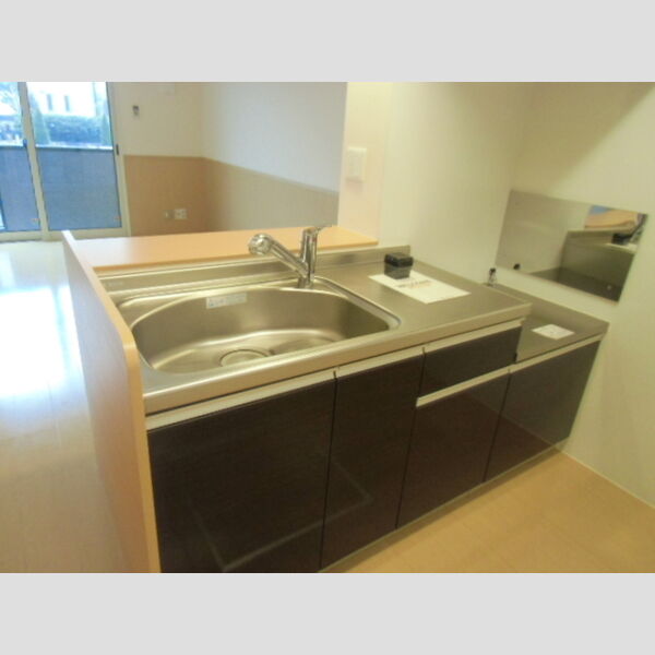 ベルウッド六番館106号室 キッチン