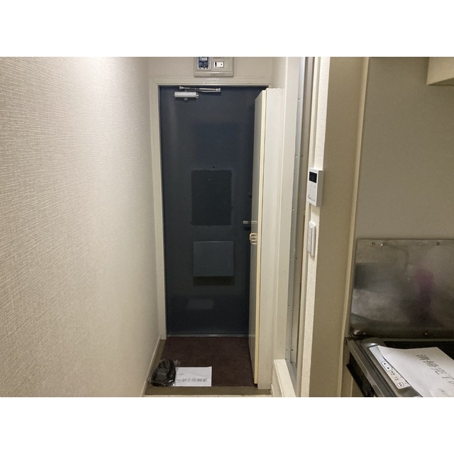 リブレス清瀬202号室 玄関