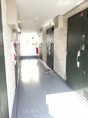 リブリ・グランティスⅥ エントランス