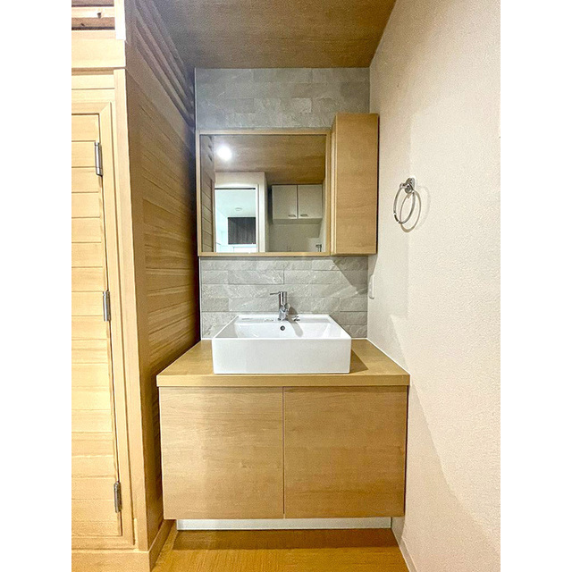 b'CASA金町EAST302号室 洗面