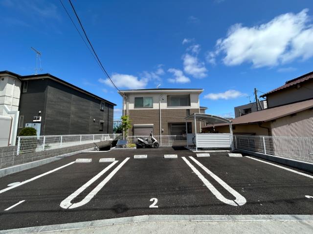 クリンティ 外観写真（昼）