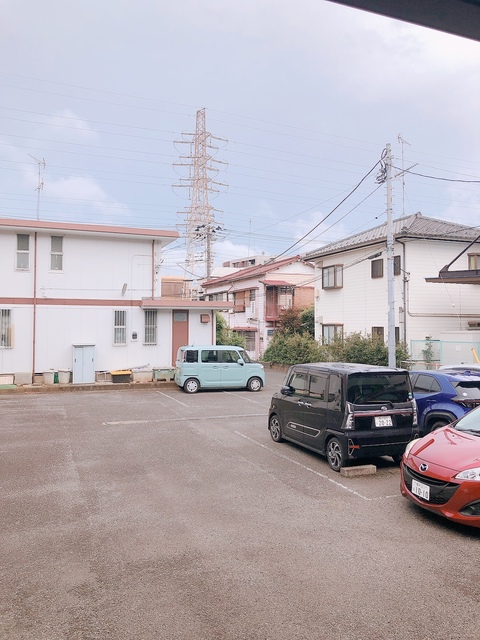 ヒロメゾン 駐車場