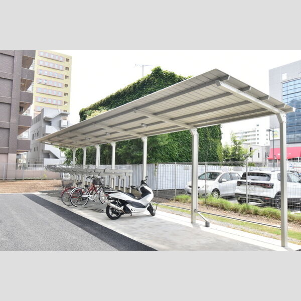 メゾン・ド・シルキー202号室 駐輪場