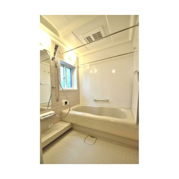 J　Wing　East/West お風呂