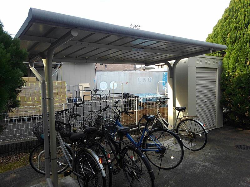 レオパレスるんるん206号室 駐輪場完備