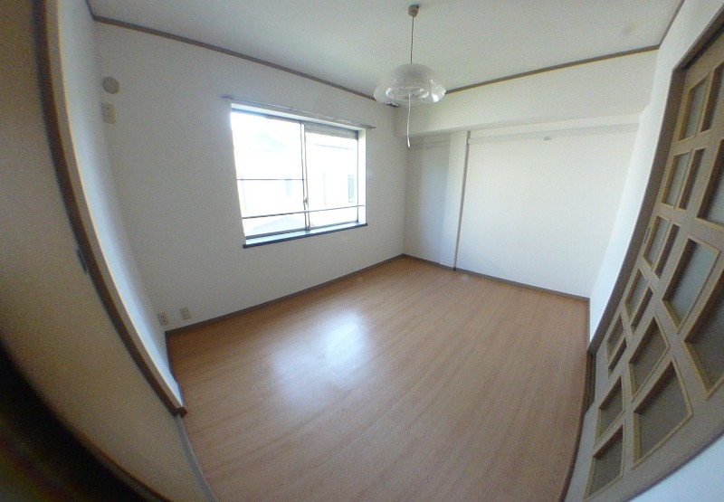 ヒルズペガサス 棚の設置にも便利な間取り