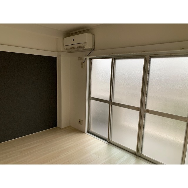 清和マンション 内観