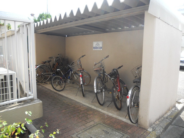 ベルハイツ相模原0202号室 共用設備1