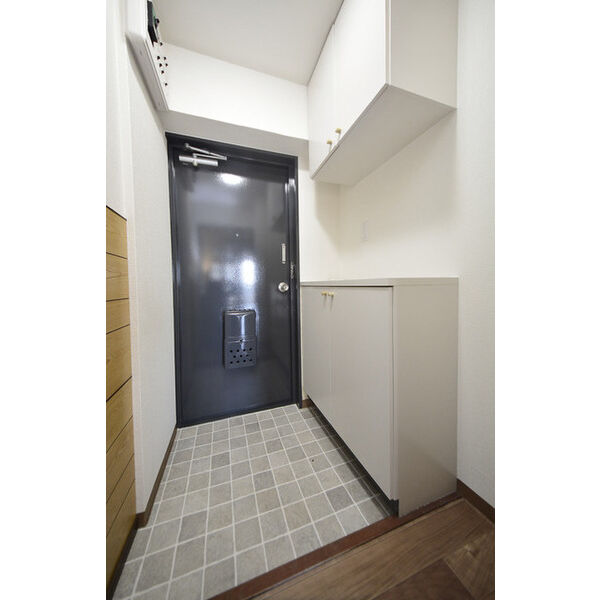 ビュークレスト戸塚0107号室 玄関