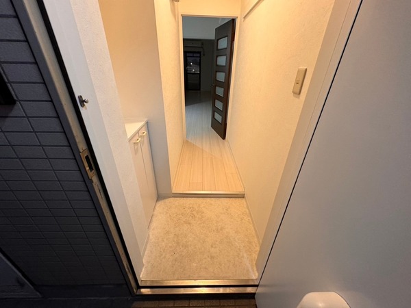 出浦マンション205号室 玄関