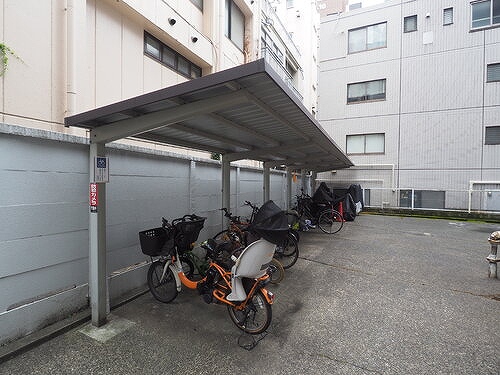 麻布十番レジデンス 駐輪場