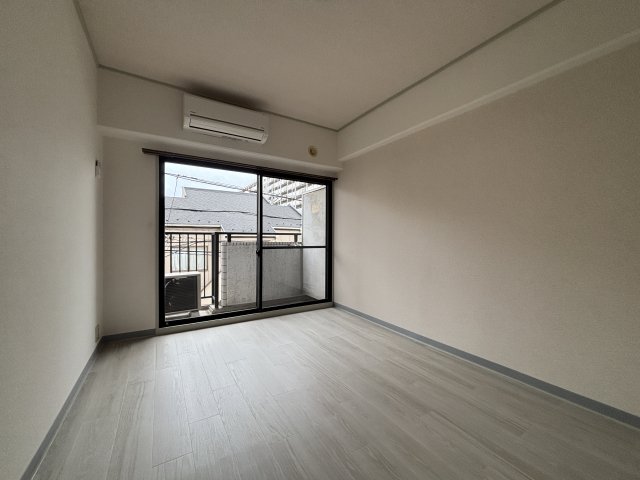 ホームズ青戸 リビング