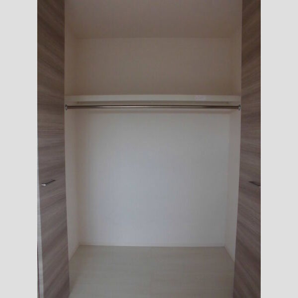 テラスハウス 東側洋室クローゼット♪