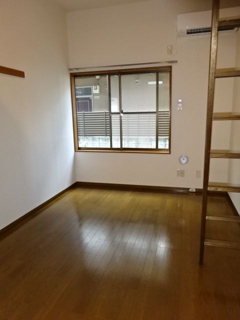 1階