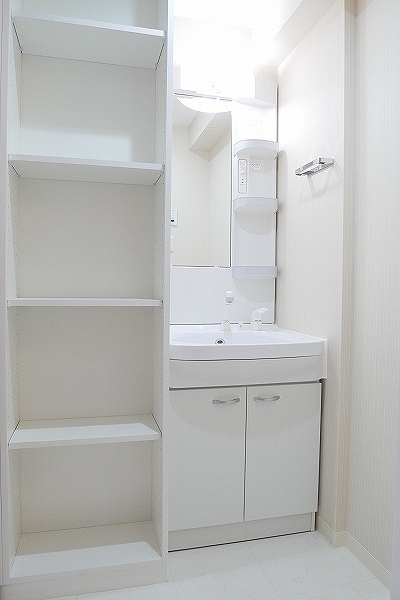 Nステージ上野 内観