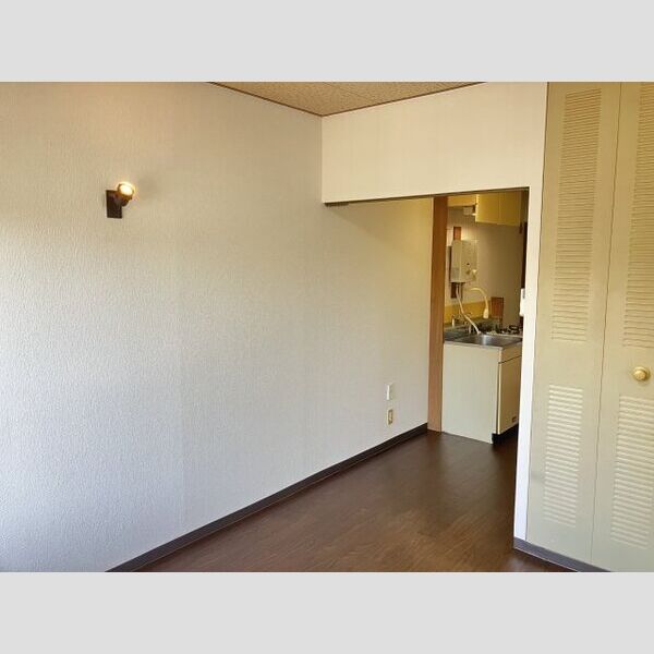 ボワリシュ戸吹106号室 別部屋のお写真になります。