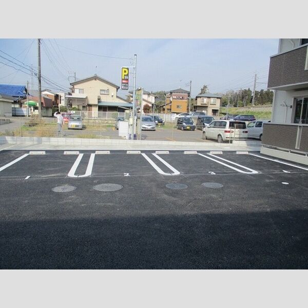 South　Regina 駐車場