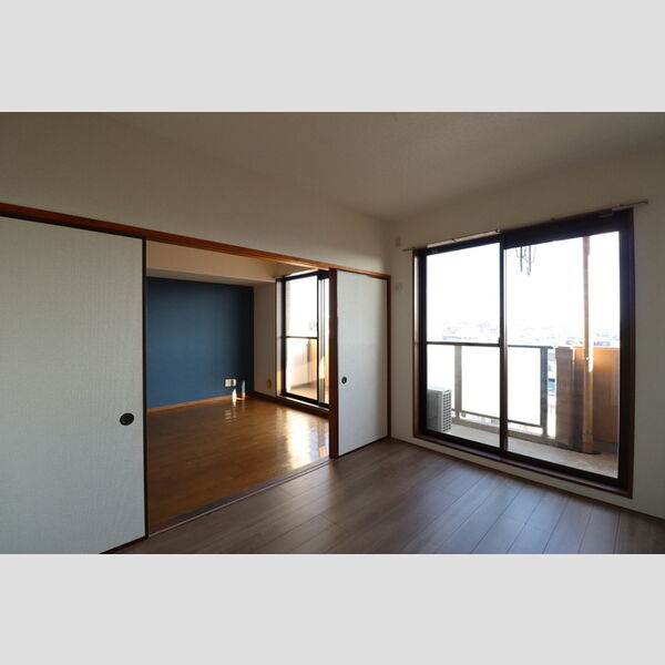 ヒロ末広703号室 洋室