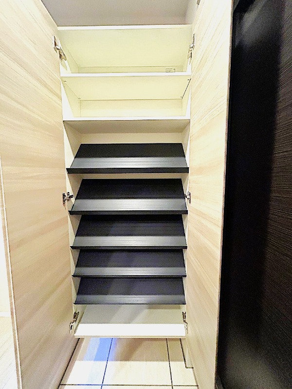 プレニーズ護国寺PREMIER 玄関