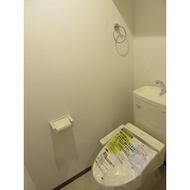 アムール 新町201号室 内観