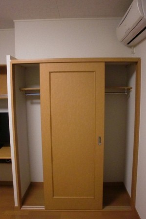 レオパレスレリーフ　一宮 内観