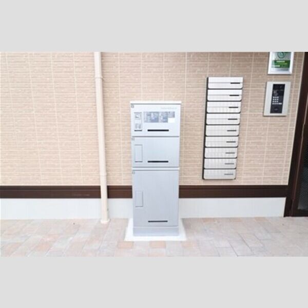 グリーンヴィラ　ピッケル 宅配ボックス