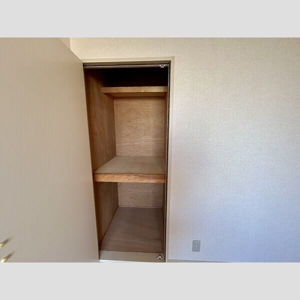 グレース田喜野井　Ⅲ番館 物入