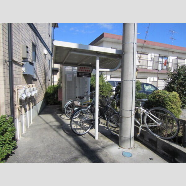 フローラM　Ⅱ 駐輪場