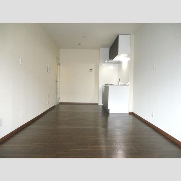 エミーハイツ LDK