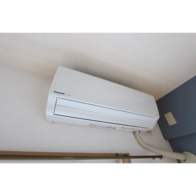 ヴィレッジ高浜台302号室 エアコン