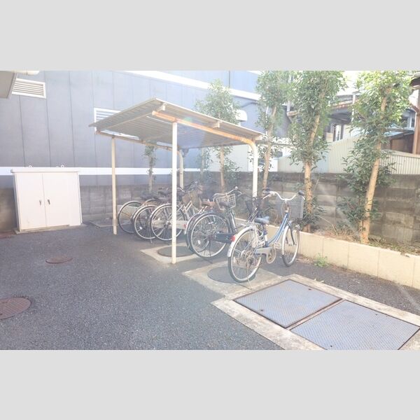 ハーヴェスト高州　(住居) 駐輪場