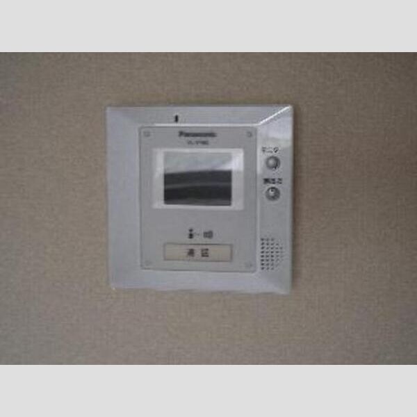 グリーンハウスA106号室 カラーTVインターホン