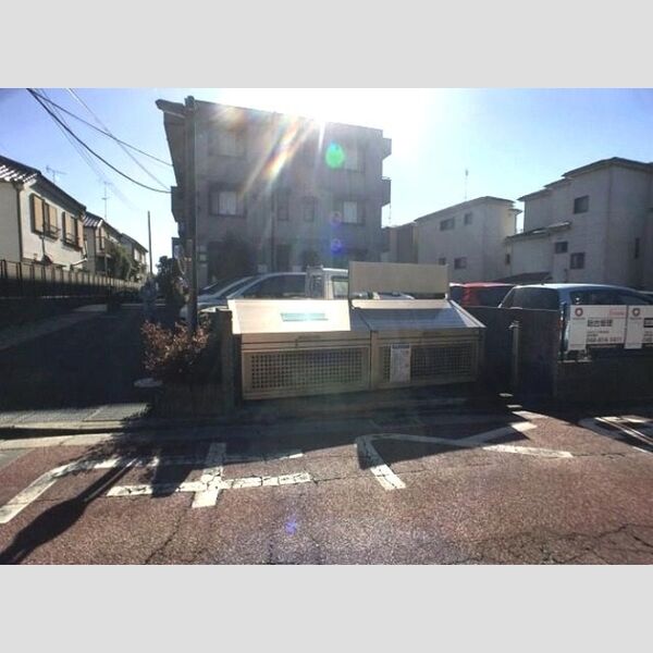 グリーンヒルズ201号室 入居者専用ゴミ置き場