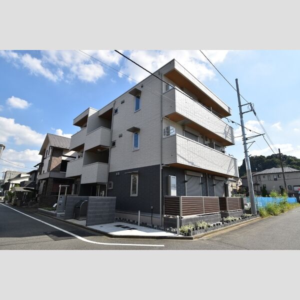 グランメール聖蹟201号室 外観