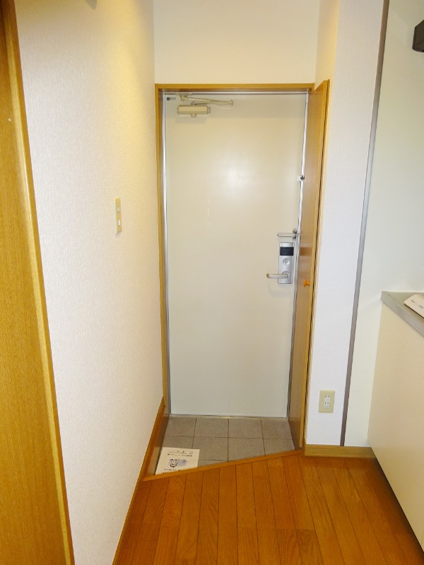 サンヴィアーレ・グランサージュ1階 玄関