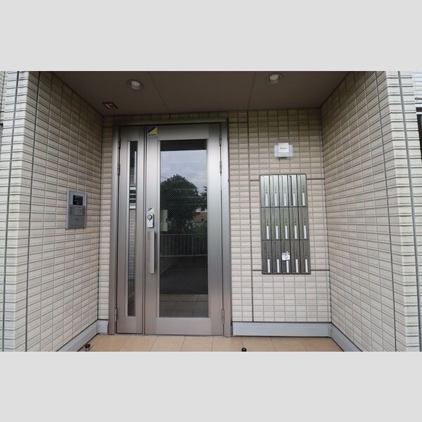 グロリアス エントランス