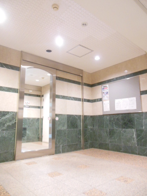 ガラ・ステージ国分寺7階 ロビー