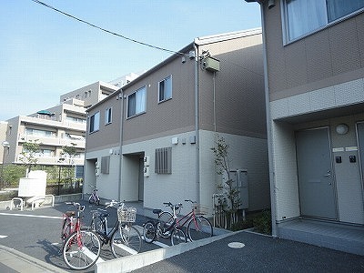 ブリーズ東海神C1階 外観